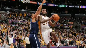 Live Basketball Betting UK: In-Play Markets, Odds & Strategy